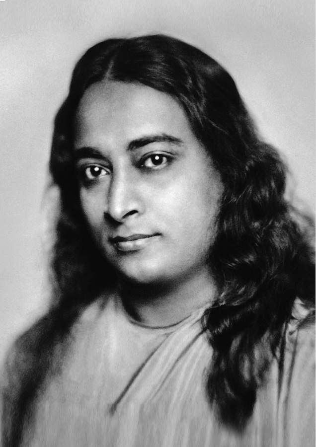 paramhansa-yogananda-portrait